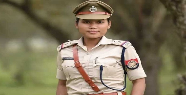 Assam’s Woman Sub-inspector Arrests Fiancé on Fraud Charges